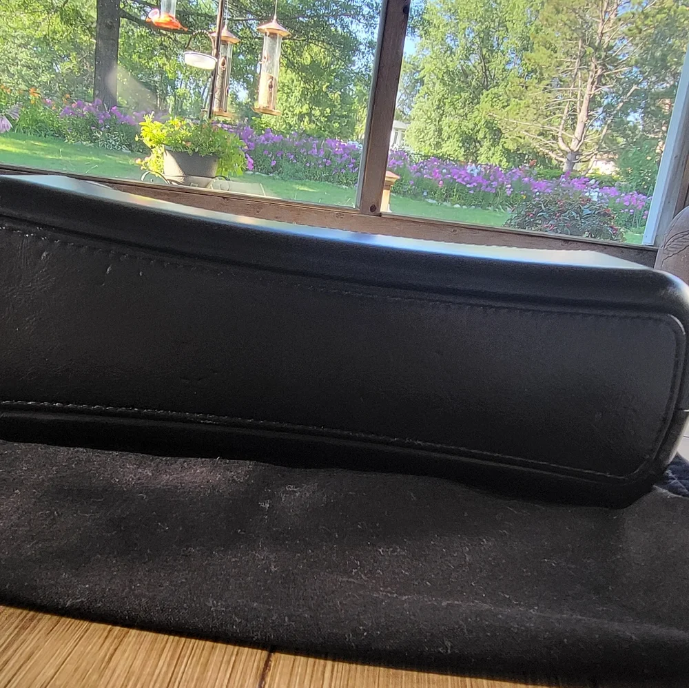 Chanel gabrielle hobo crossbody - Picture 4 of 10